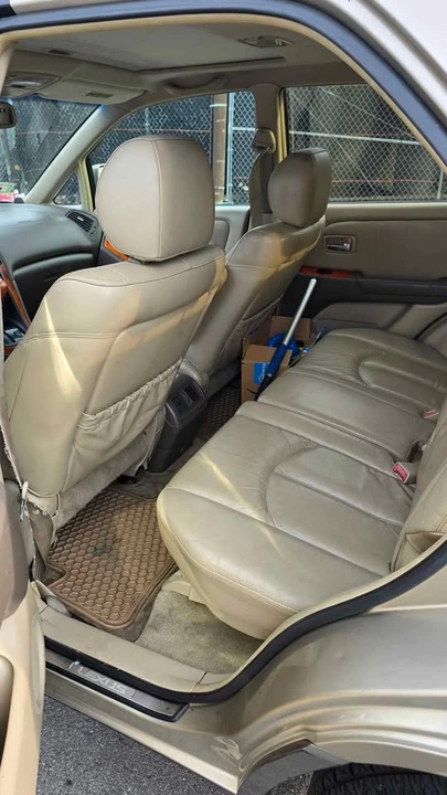 2002 Lexus RX 1st Gen - Image 7 of 10