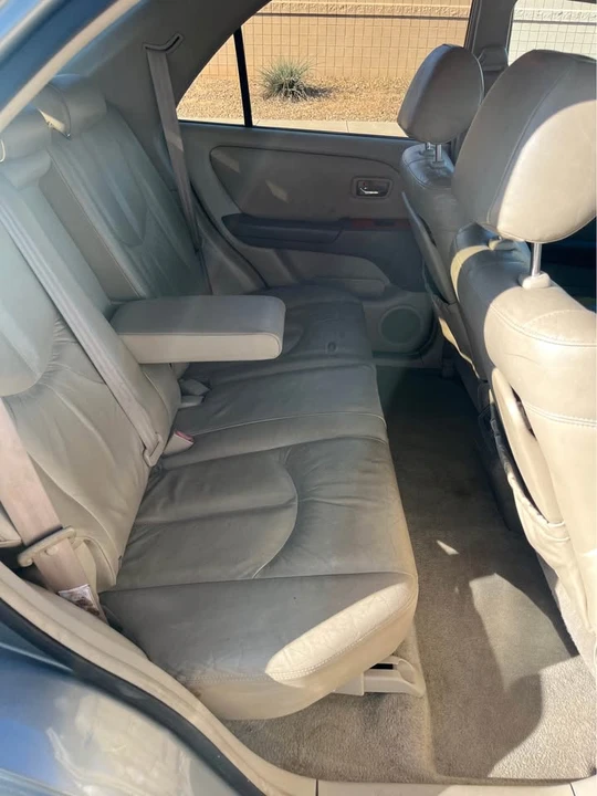 2002 Lexus RX 1st Gen - Image 6 of 7