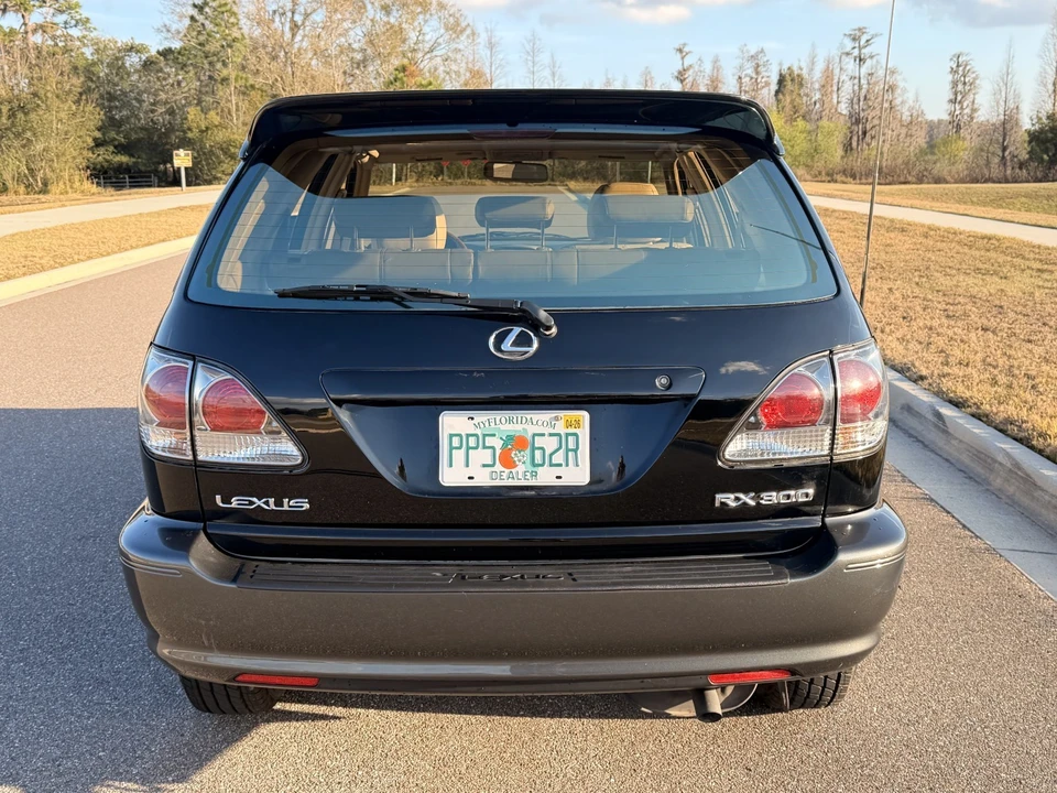 2002 Lexus RX 1st Gen - Image 4 of 20