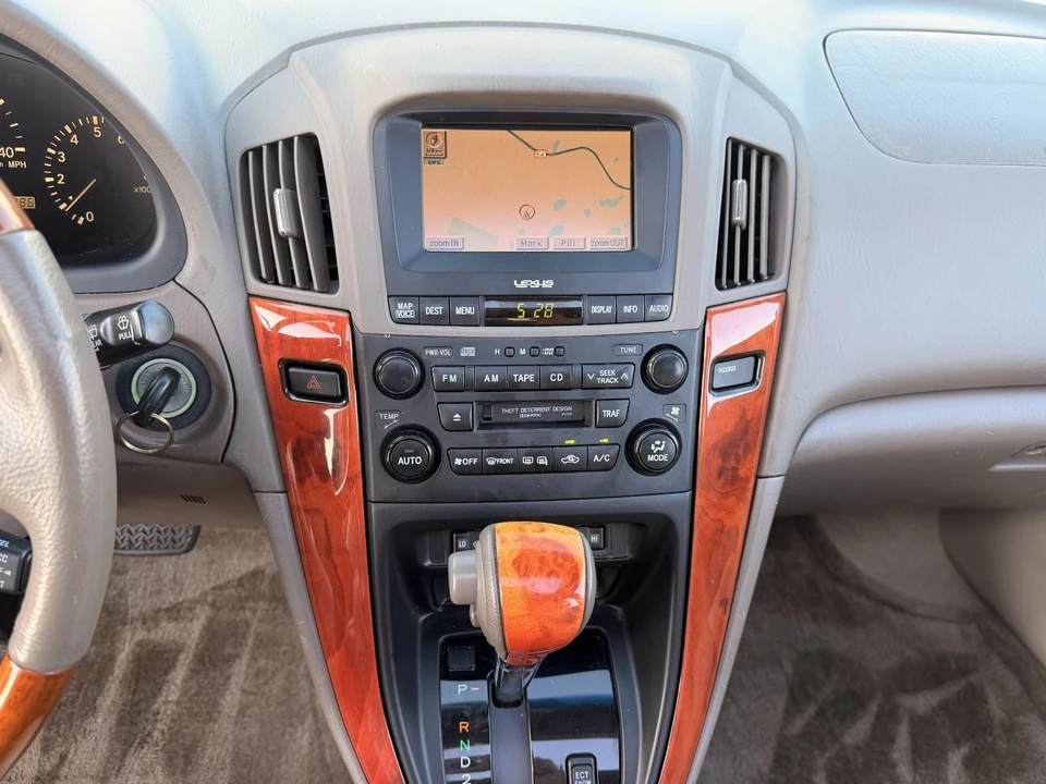 2002 Lexus RX 1st Gen - Image 13 of 20