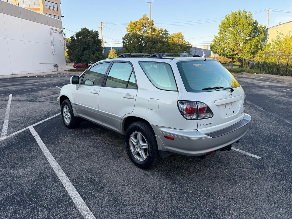 2002 Lexus RX 1st Gen - Image 7 of 31