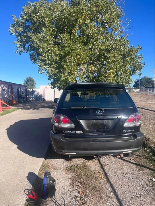 2002 Lexus RX 1st Gen - Image 3 of 6