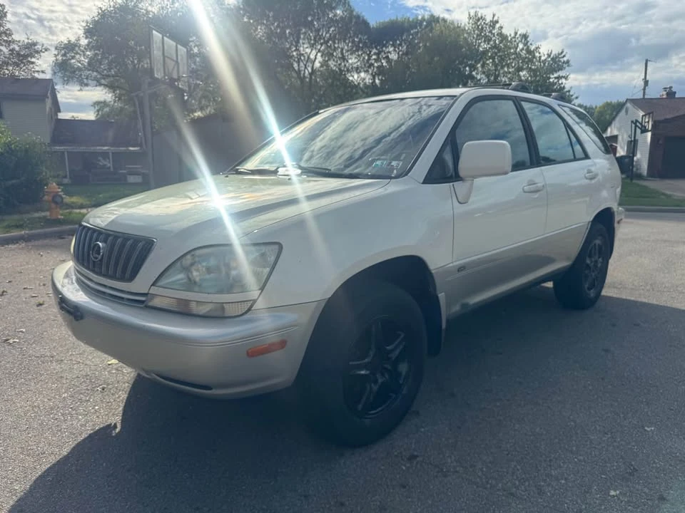 2002 Lexus RX 1st Gen - Image 2 of 11