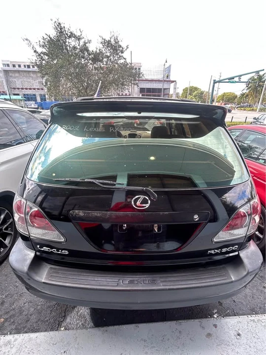 2002 Lexus RX 1st Gen - Image 8 of 8
