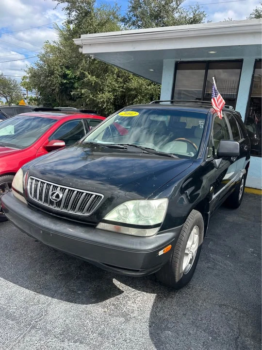 2002 Lexus RX 1st Gen - Image 2 of 8