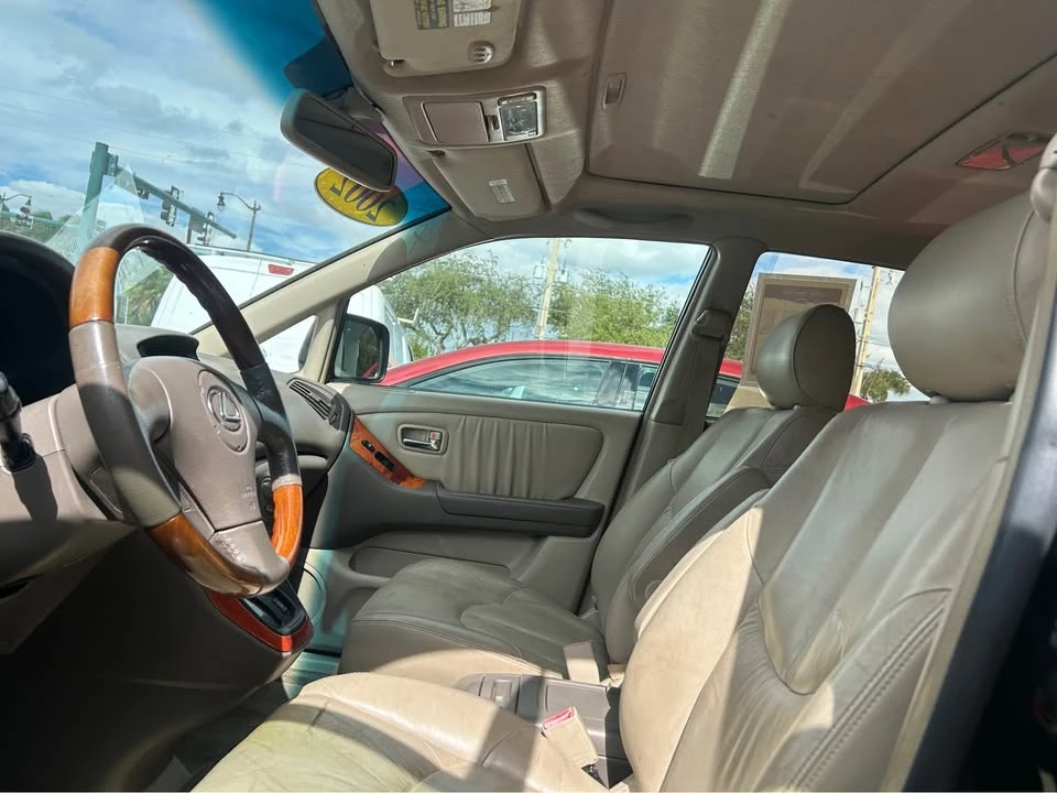 2002 Lexus RX 1st Gen - Image 4 of 8