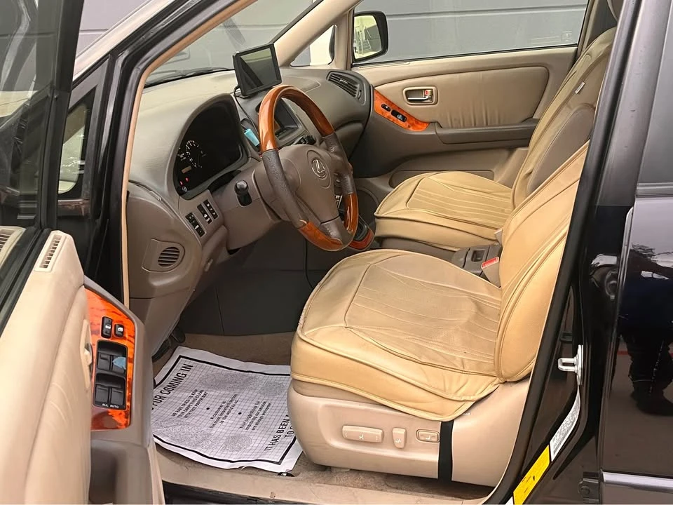 2002 Lexus RX 1st Gen - Image 10 of 14