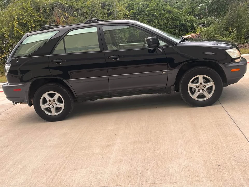 2002 Lexus RX 1st Gen - Image 4 of 14
