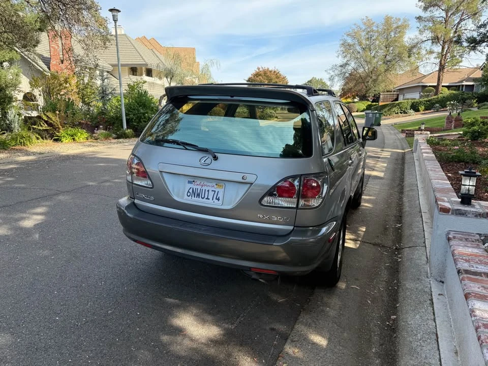 2002 Lexus RX 1st Gen - Image 4 of 7
