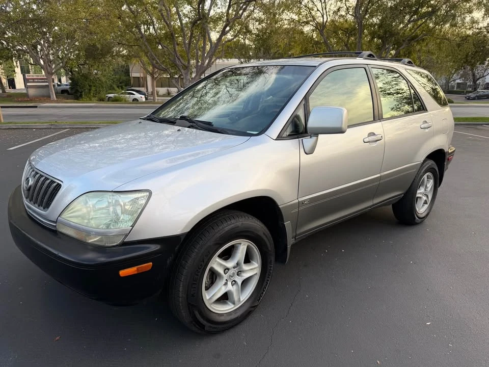 2002 Lexus RX 1st Gen - Image 2 of 14