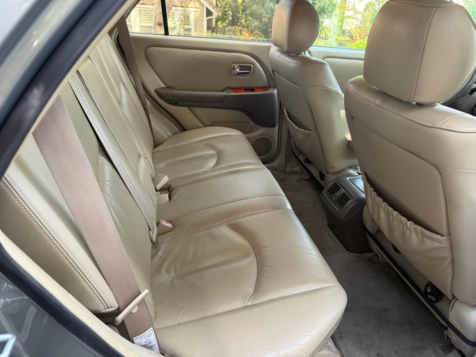 2002 Lexus RX 1st Gen - Image 7 of 7