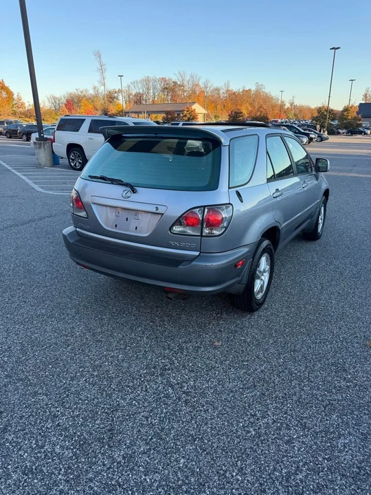 2002 Lexus RX 1st Gen - Image 5 of 5