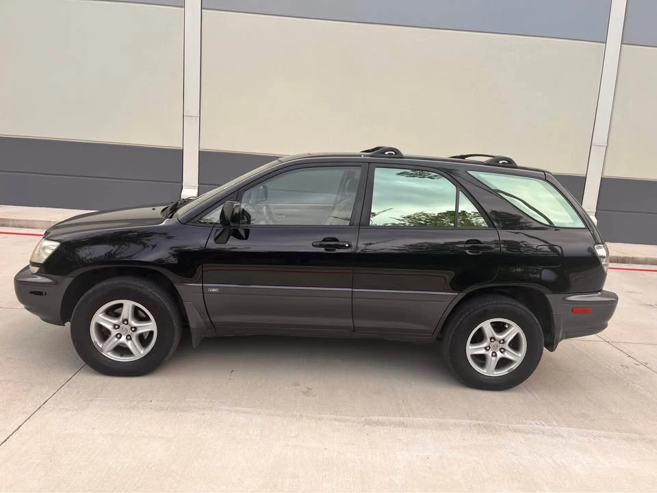 2002 Lexus RX 1st Gen - Image 3 of 14