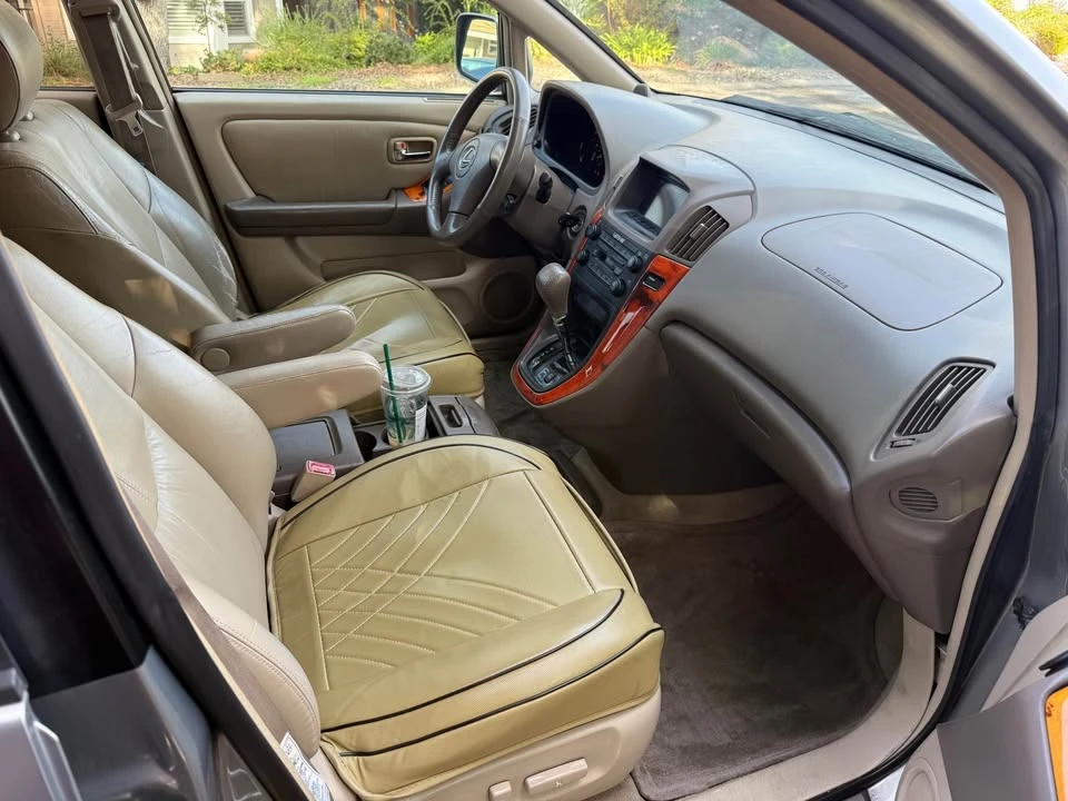 2002 Lexus RX 1st Gen - Image 6 of 7