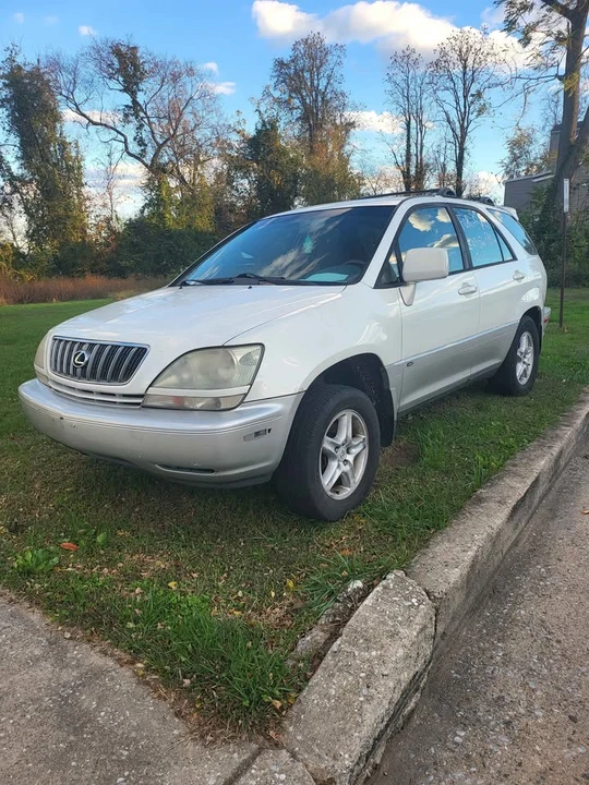 2002 Lexus RX 1st Gen - Image 7 of 11