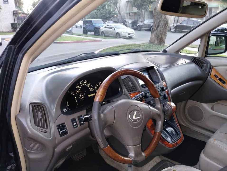 2002 Lexus RX 1st Gen - Image 7 of 7