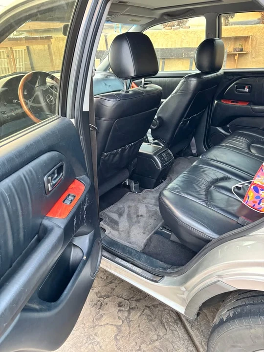 2002 Lexus RX 1st Gen - Image 6 of 11