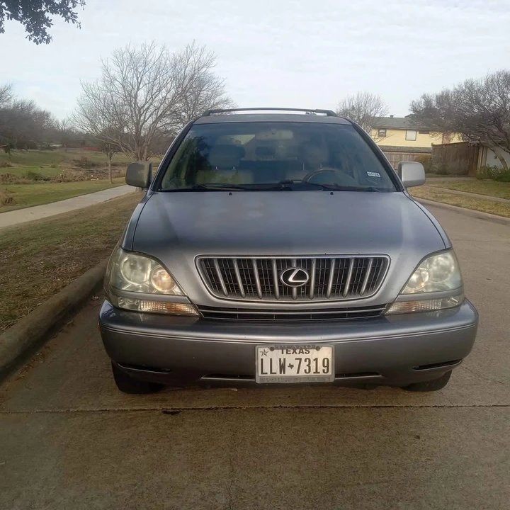 2002 Lexus RX 1st Gen - Image 8 of 18
