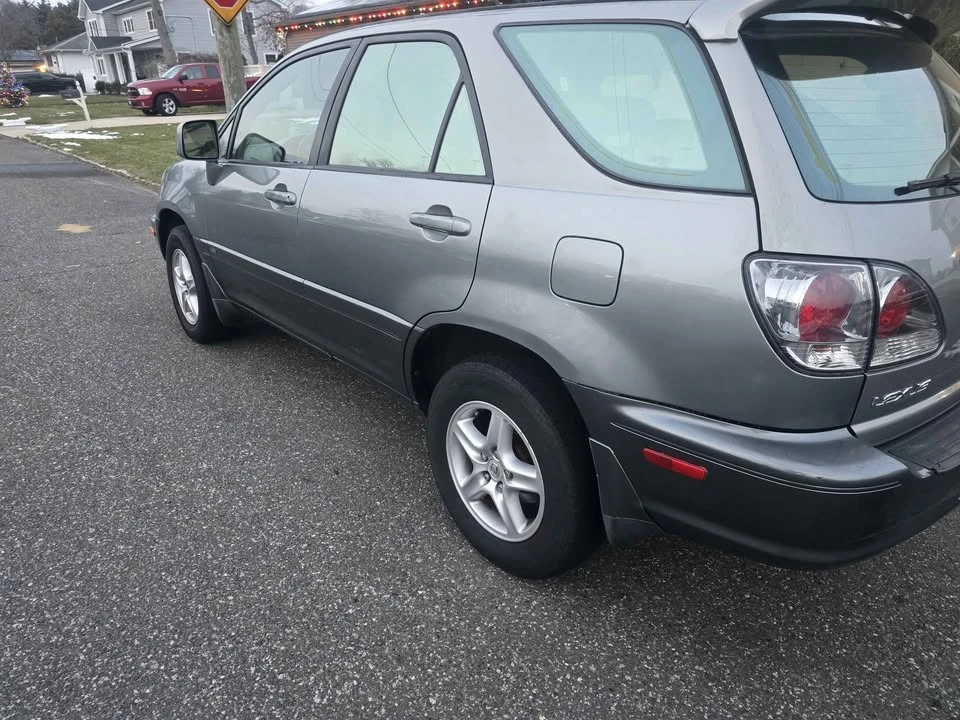 2002 Lexus RX 1st Gen - Image 6 of 11