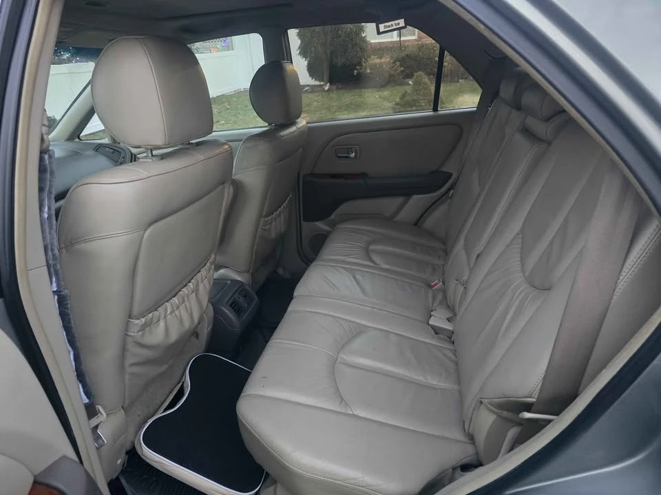 2002 Lexus RX 1st Gen - Image 11 of 11