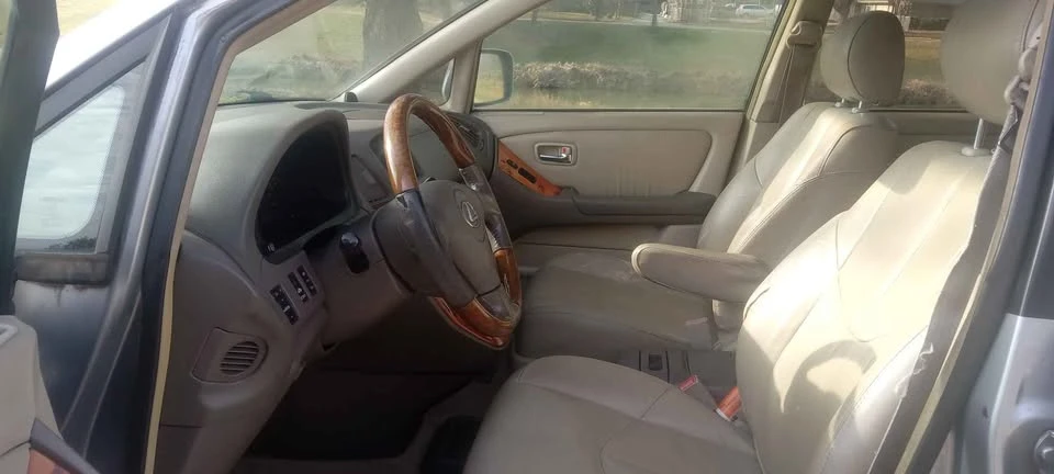 2002 Lexus RX 1st Gen - Image 16 of 18