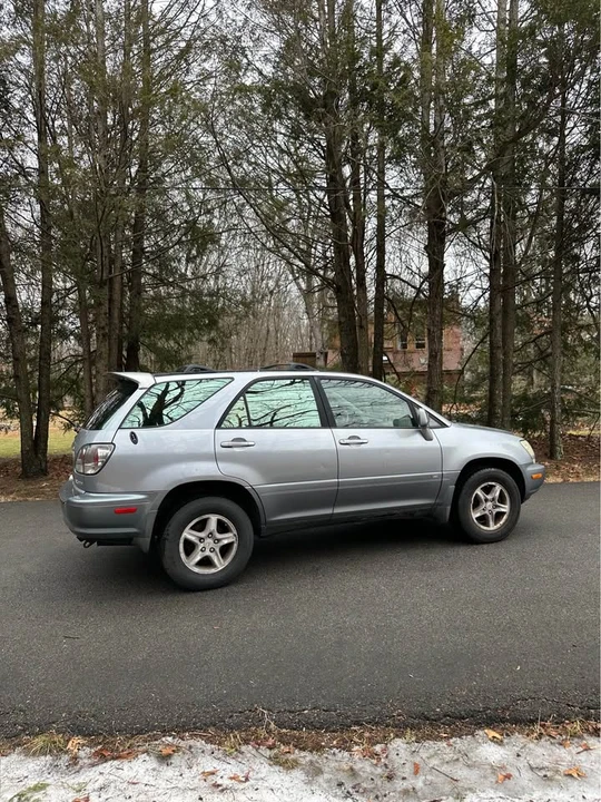 2002 Lexus RX 1st Gen - Image 7 of 7
