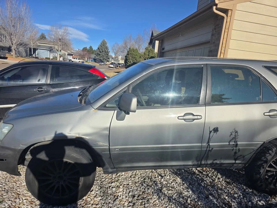 2002 Lexus RX 1st Gen - Image 2 of 12