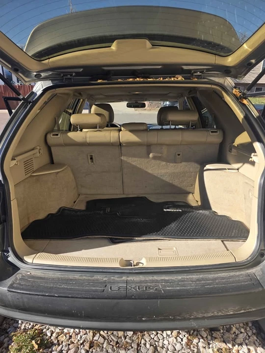 2002 Lexus RX 1st Gen - Image 3 of 12