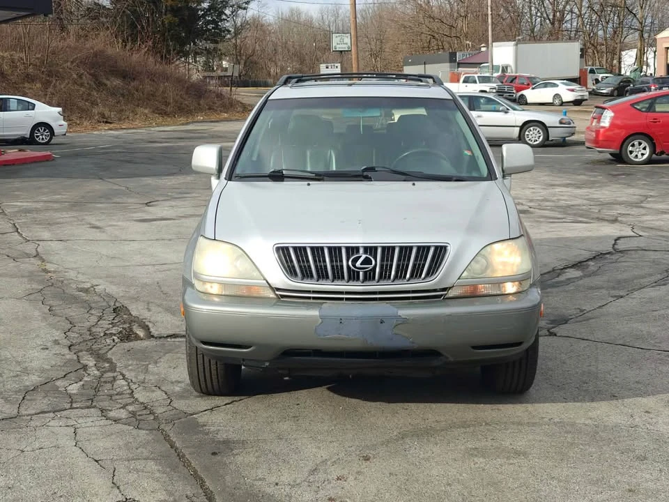 2002 Lexus RX 1st Gen - Image 5 of 18