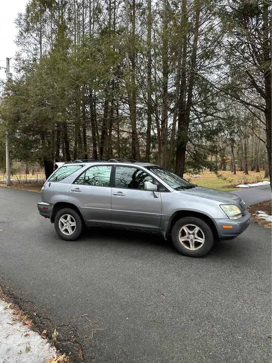 2002 Lexus RX 1st Gen - Image 3 of 7
