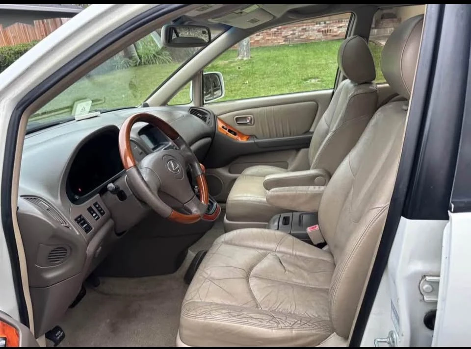 2002 Lexus RX 1st Gen - Image 8 of 12