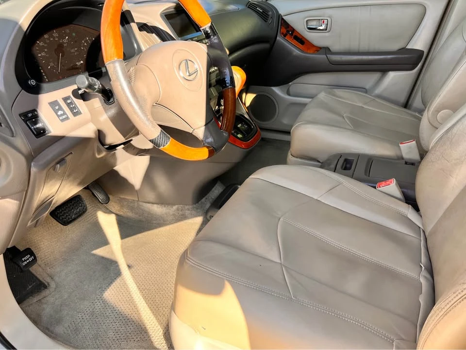 2002 Lexus RX 1st Gen - Image 3 of 14