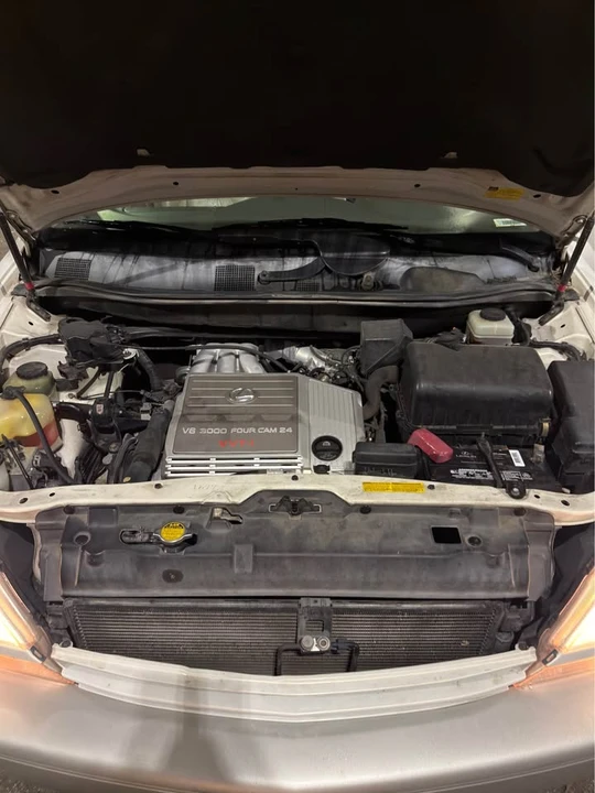 2002 Lexus RX 1st Gen - Image 9 of 9