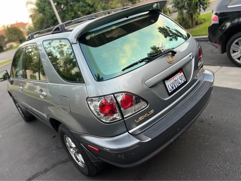 2002 Lexus RX 1st Gen - Image 7 of 20
