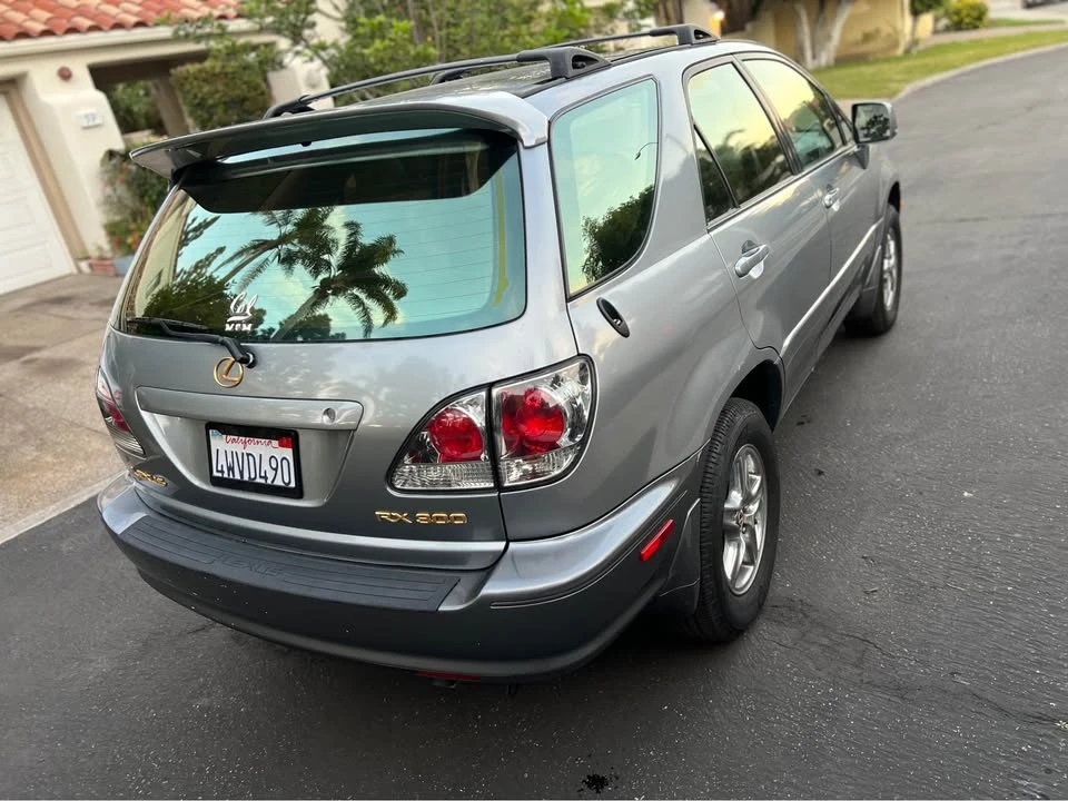 2002 Lexus RX 1st Gen - Image 6 of 20