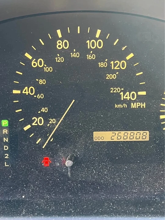 2002 Lexus RX 1st Gen - Image 9 of 10