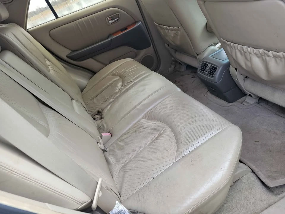2002 Lexus RX 1st Gen - Image 10 of 10