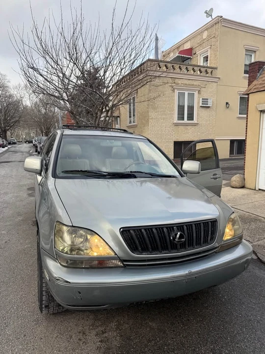 2002 Lexus RX 1st Gen - Image 16 of 20