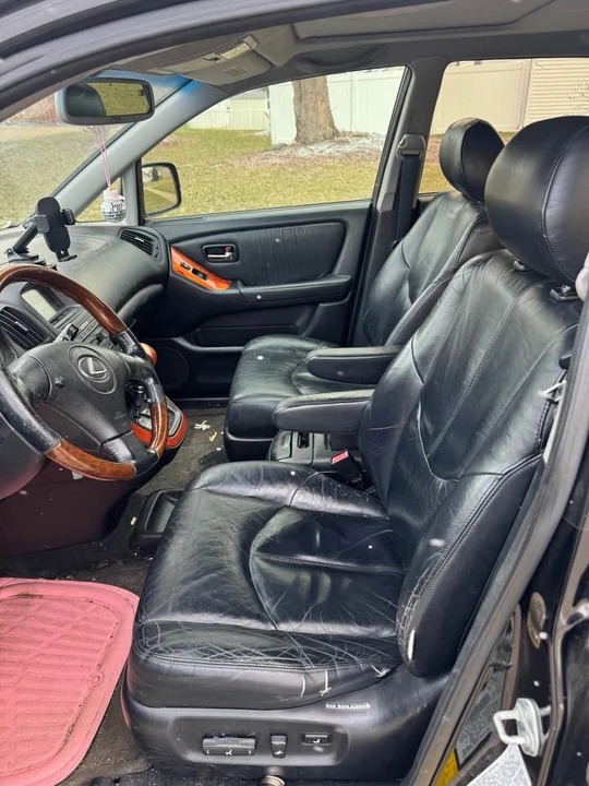 2002 Lexus RX 1st Gen - Image 7 of 8