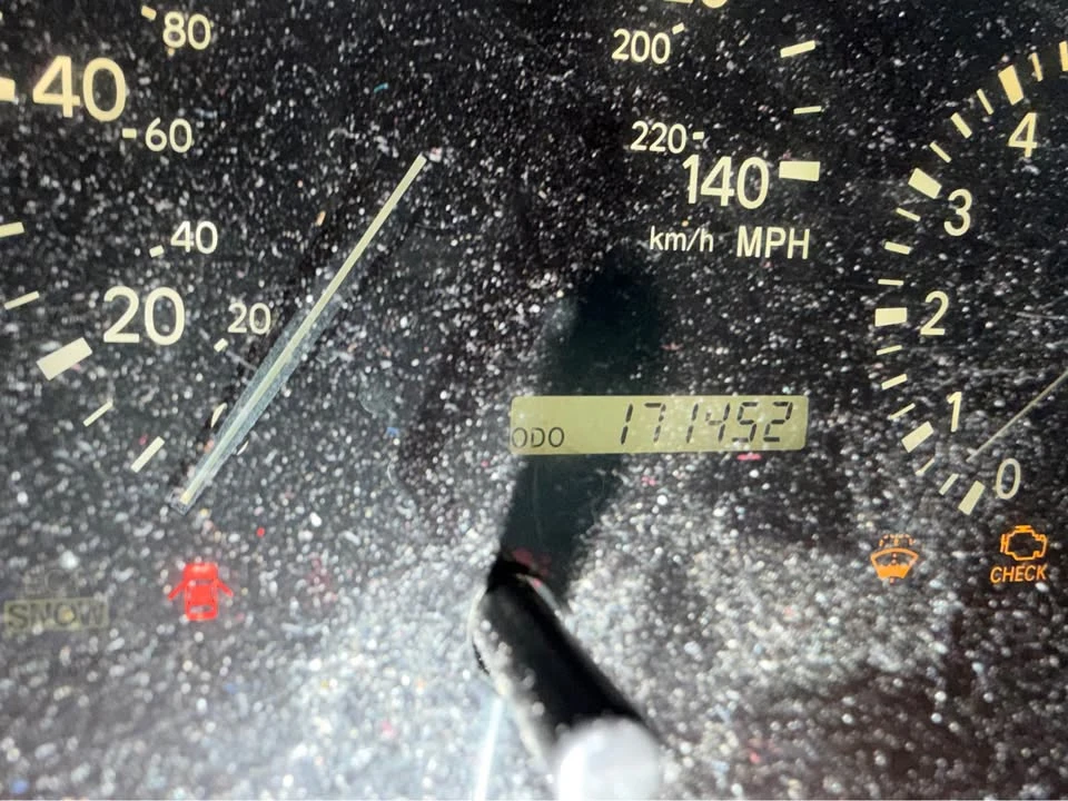 2002 Lexus RX 1st Gen - Image 8 of 9