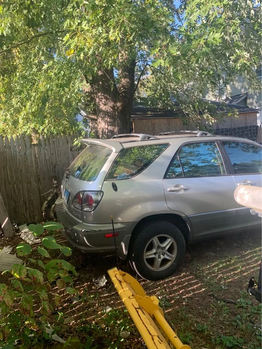 2002 Lexus RX 1st Gen - Image 4 of 7