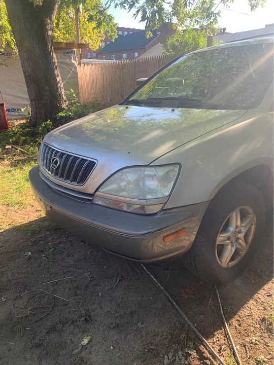 2002 Lexus RX 1st Gen - Image 2 of 7