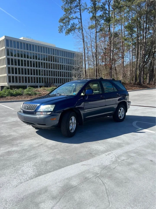 2002 Lexus RX 1st Gen - Image 4 of 10