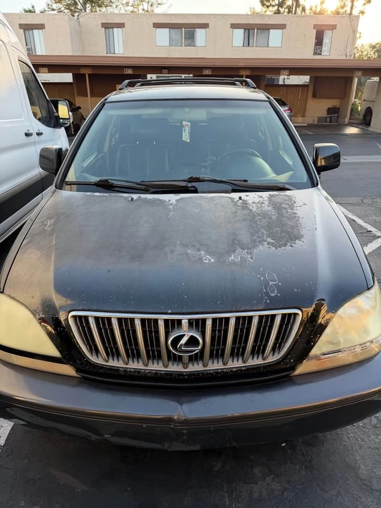2002 Lexus RX 1st Gen - Image 6 of 13
