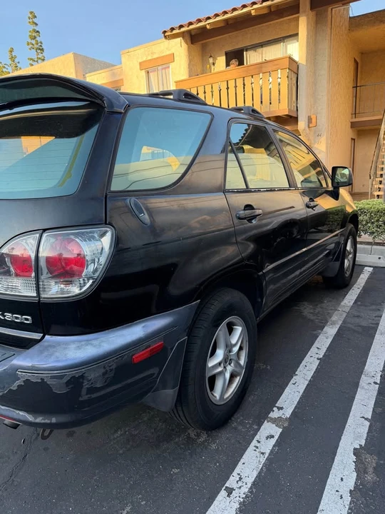 2002 Lexus RX 1st Gen - Image 4 of 13