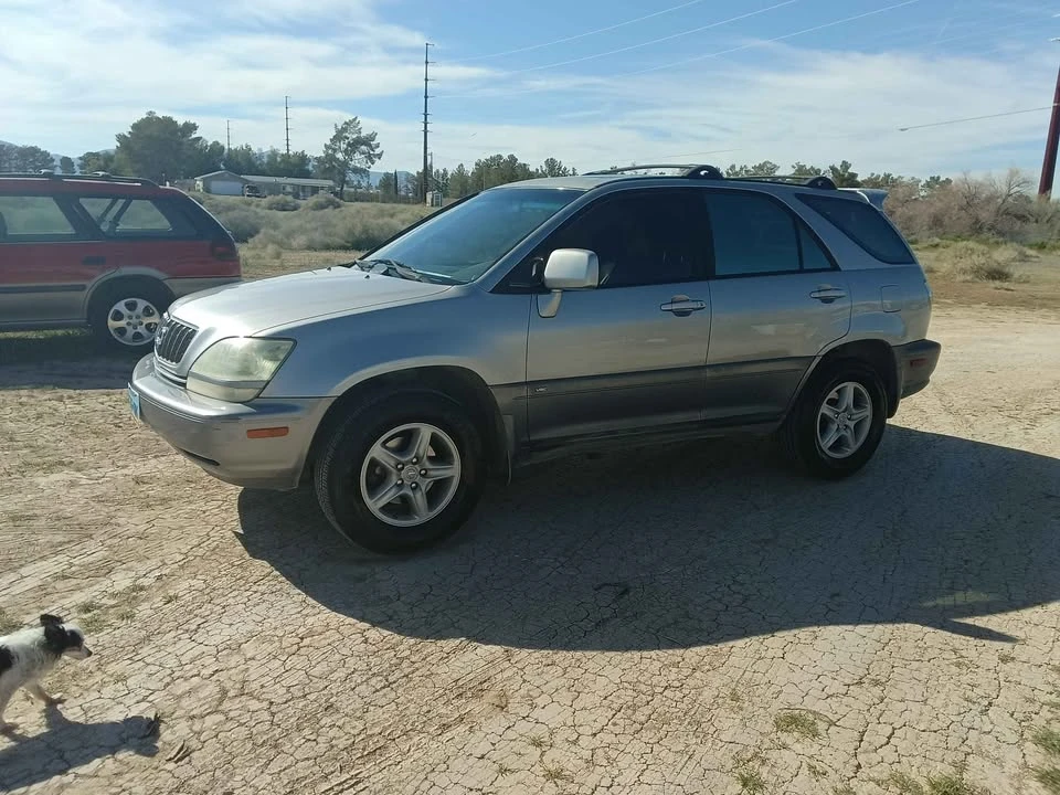 2002 Lexus RX 1st Gen - Image 3 of 10