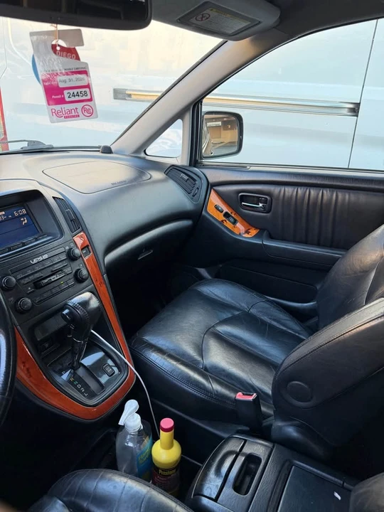 2002 Lexus RX 1st Gen - Image 8 of 13