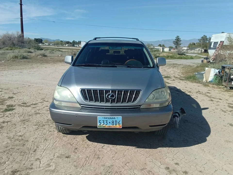 2002 Lexus RX 1st Gen - Image 4 of 10