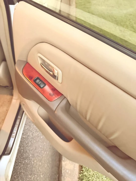 2002 Lexus RX 1st Gen - Image 8 of 10