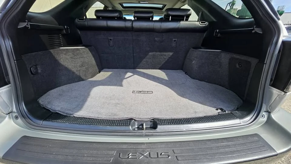 2002 Lexus RX 1st Gen - Image 13 of 15